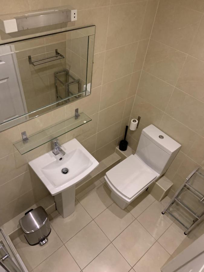 Entire Seaside Home, Sleeps 8, All En-Suite Rooms New Brighton Dış mekan fotoğraf
