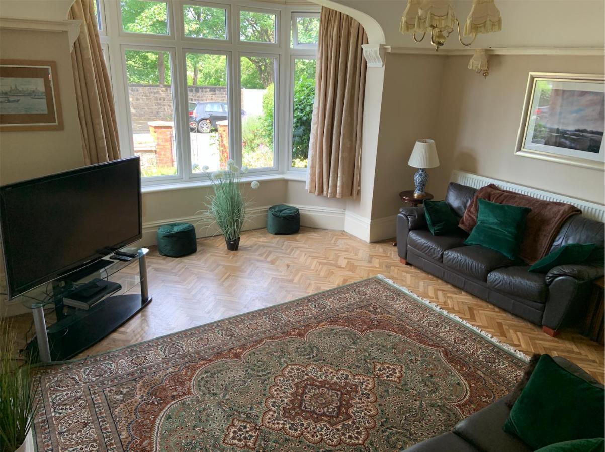 Entire Seaside Home, Sleeps 8, All En-Suite Rooms New Brighton Dış mekan fotoğraf